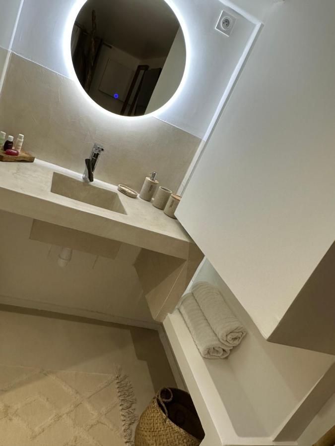 Appartement Jacuzzi Prive 亞維農 外观 照片